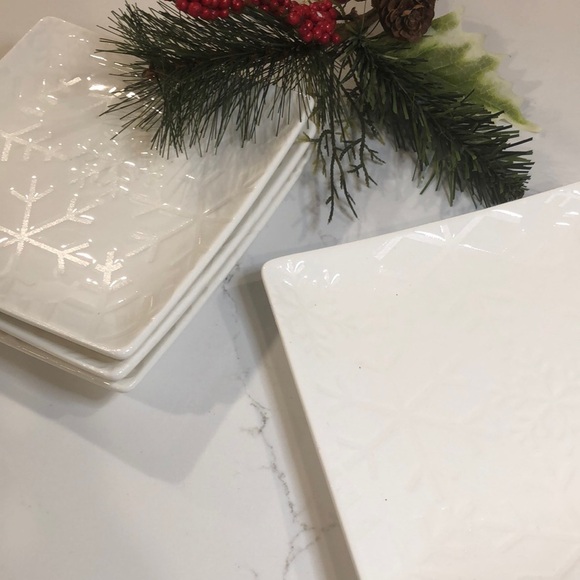 Crate  and Barrel Snowflake Embossed White Appetizer Dessert Square Plates (4) - Picture 1 of 5